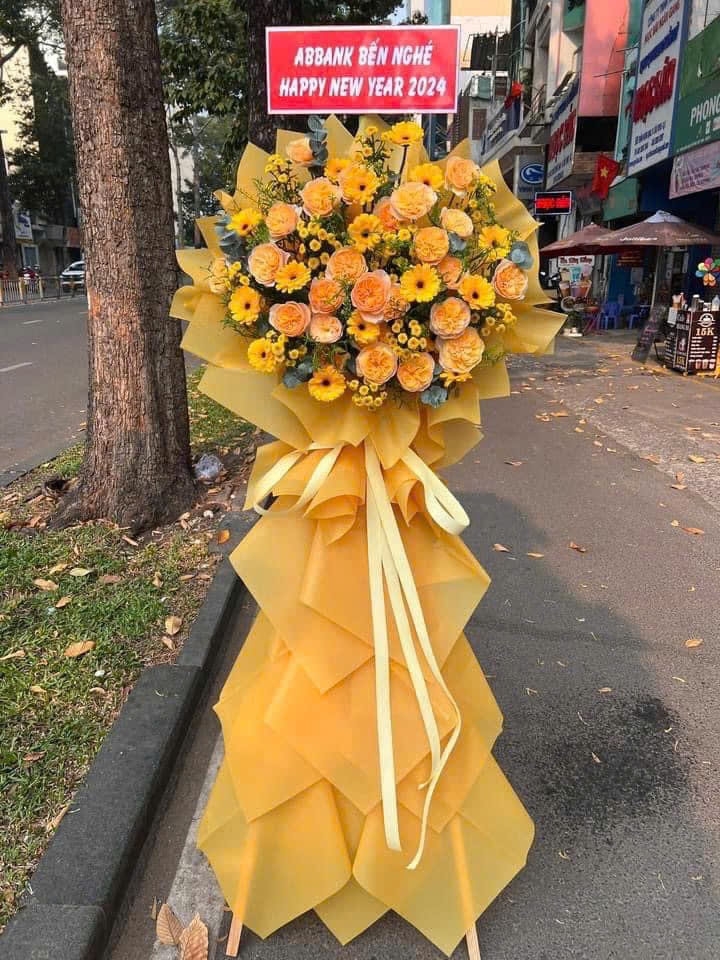 kệ hoa tươi 4024