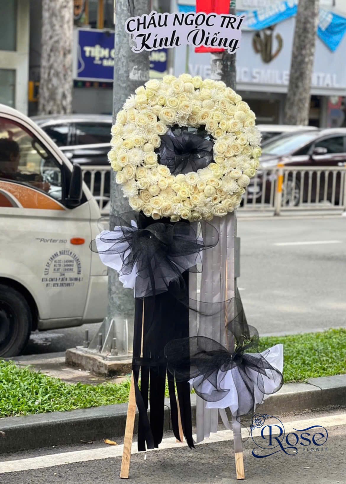 hoa chia buồn 3016